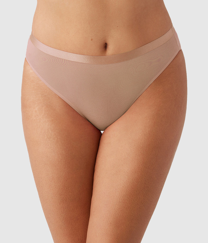 Tailored Finish Hi-Cut: Praline