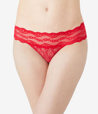 Lace Kiss Bikini Panty Pack: White/Crimson Red/Night