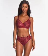 Retro Chic Full Figure Underwire Bra: Cabernet
