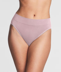 Feeling Flexible Hi-Cut: Pale Pink